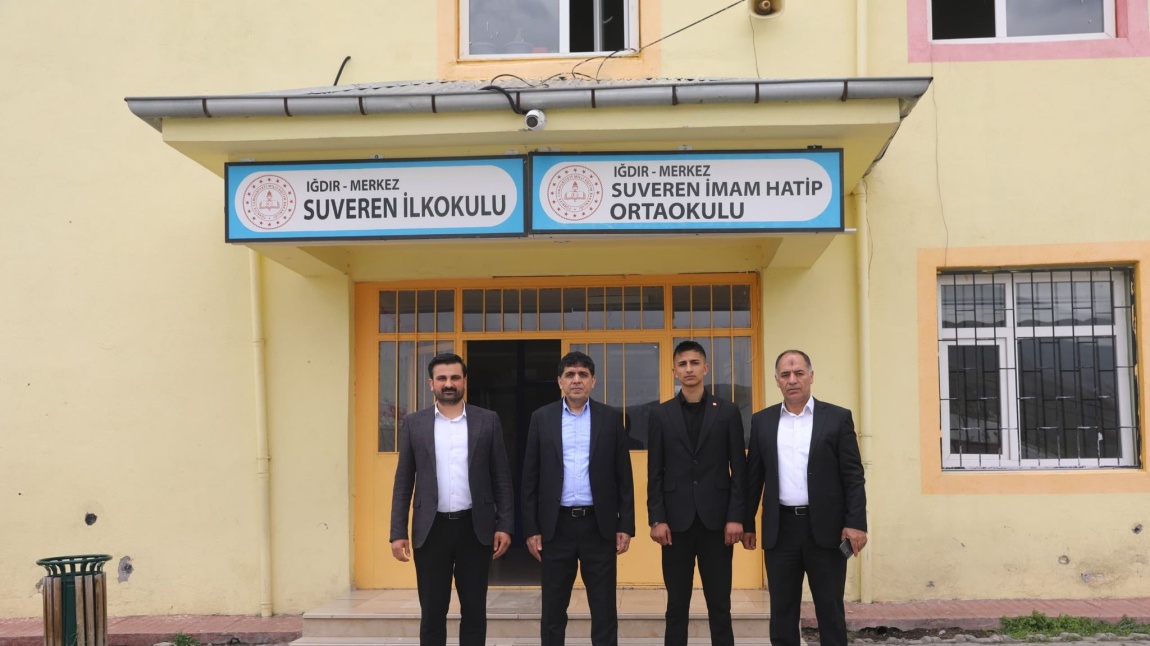 IĞDIR ÜNİVERSİTESİ REKTÖRÜ SN. MEHMET HAKKI ALMA OKULUMUZU ZİYARETTE BULUNDU